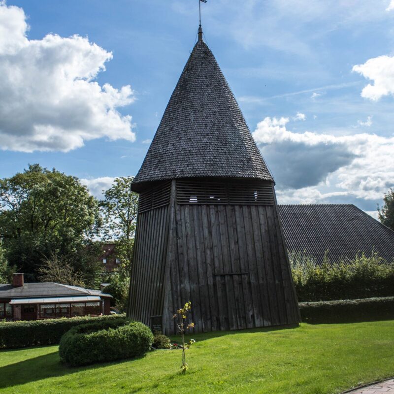 Kirche NF Web Kirche Glockenturm Witzwort