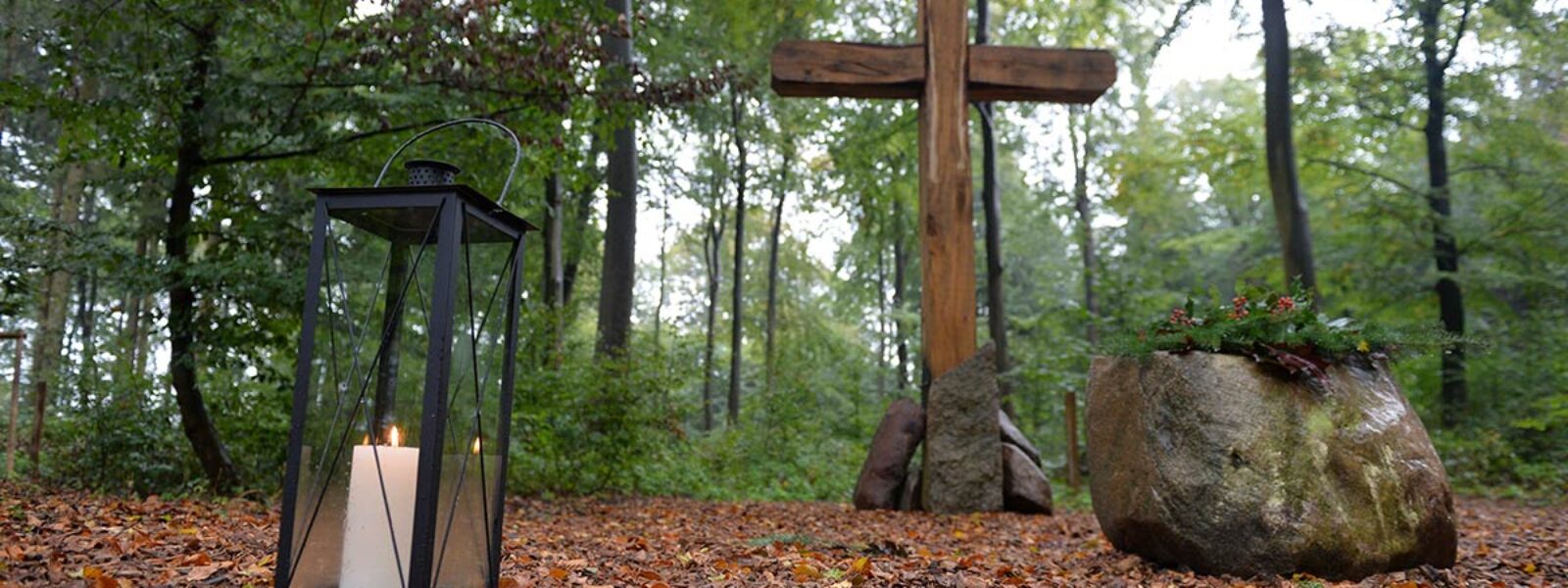 Kirche NF Bestattung FUNDUS 5948 Klama 116 KKL141007141112134220