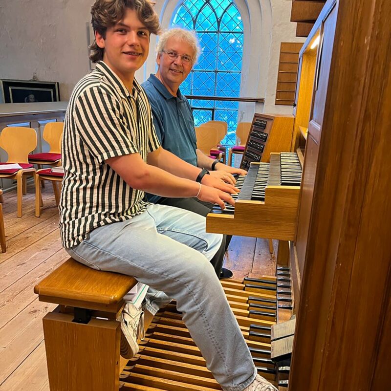 Kirche NF Musik Aljosa Kostic Und Christian Hoffmann Konzert Am 2.8.25 Rechte. Bei Inke Hoffmann