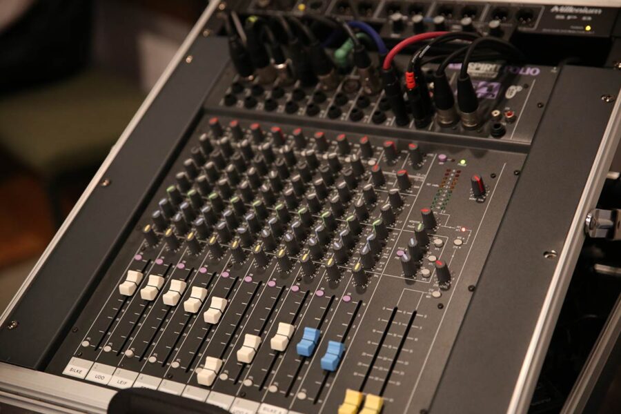 Kirche NF Musik Konzert Technik