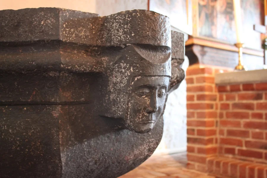 Ockholm Marmor-Taufbecken